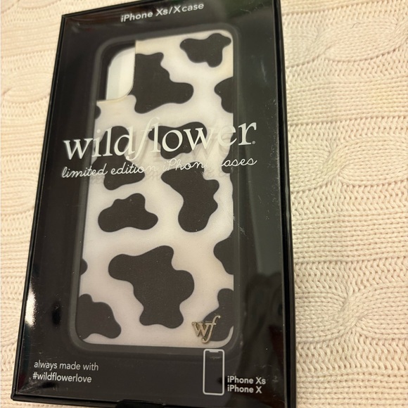 XS & X Moo Moo Case - Picture 2 of 8